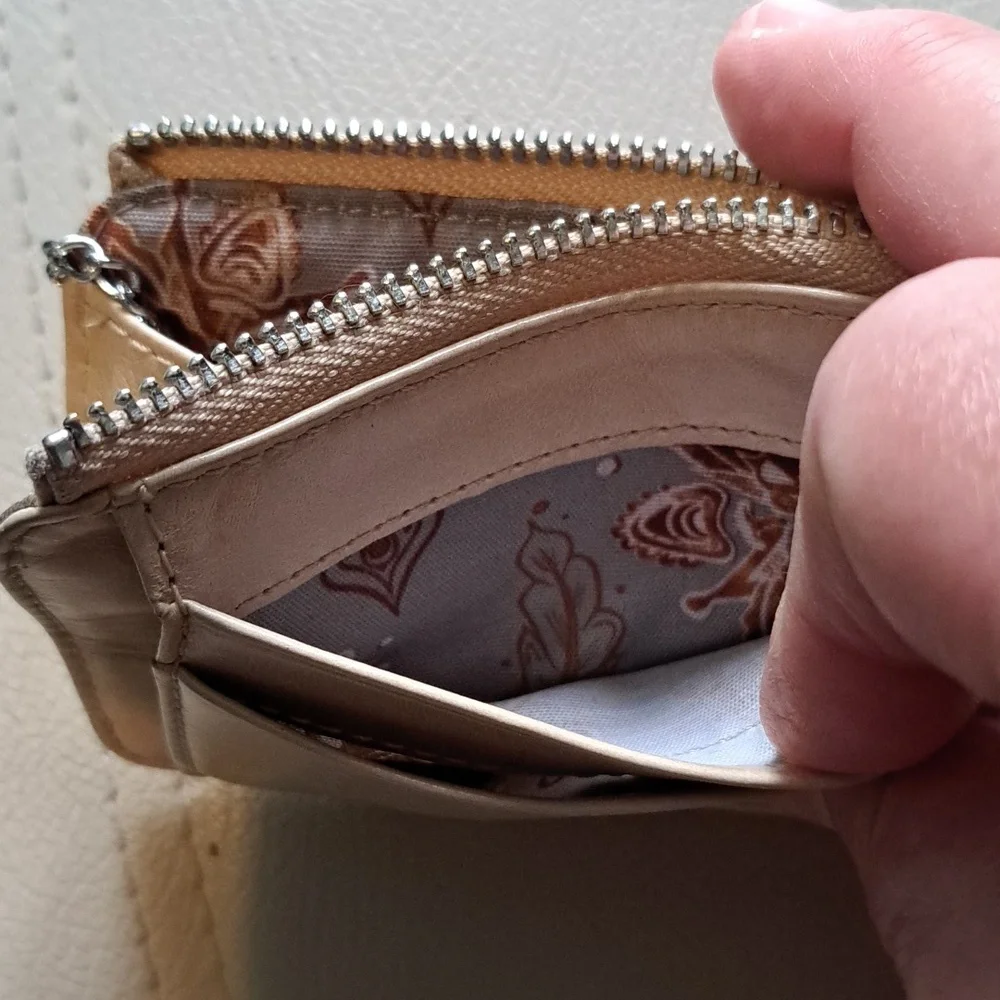 Hobo Beige Card Holder